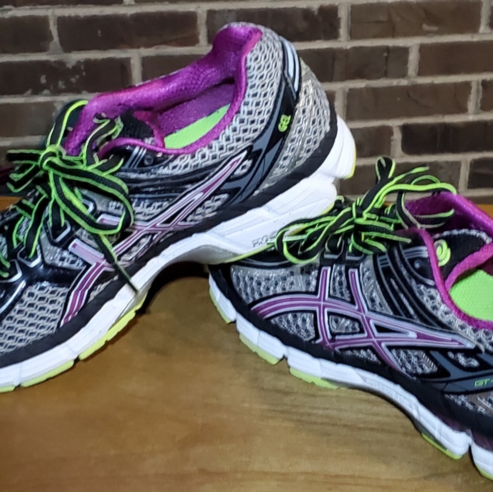 Asics Gel GT2000